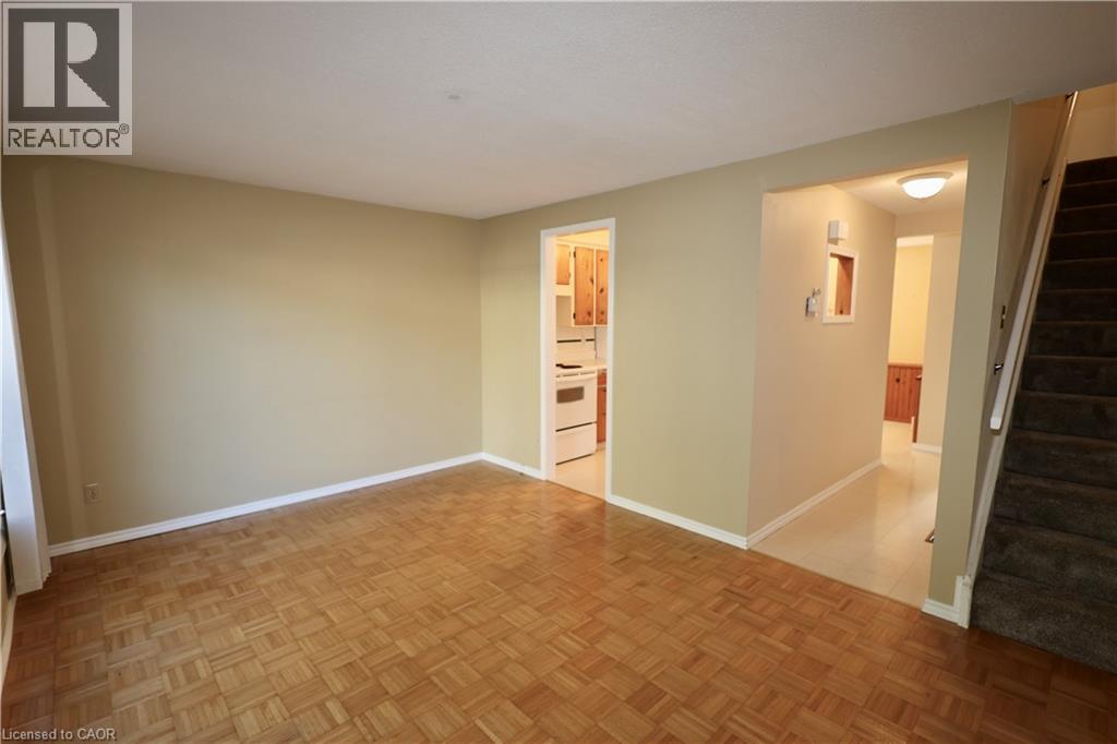 91 AVONWOOD Drive Unit# 34, Stratford — photo 8