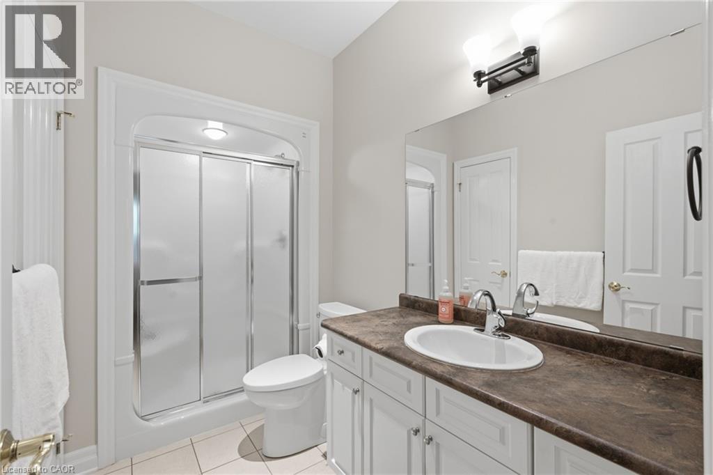 25 Balmoral Drive — photo 16