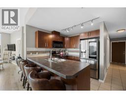 206, 210 15 Avenue SE - photo 4