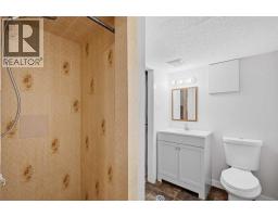 C1, 35 Nash Street, Red Deer, AB T4P1X9 Photo 28