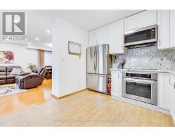 134 Queen Isabella Crescent, Vaughan, ON L6A3J7 Photo 12