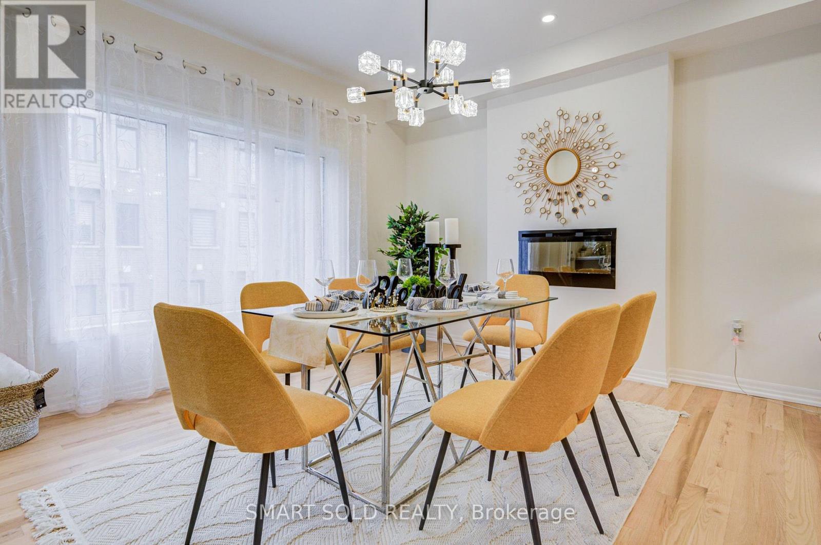 67 TANGO CRESCENT - 13
