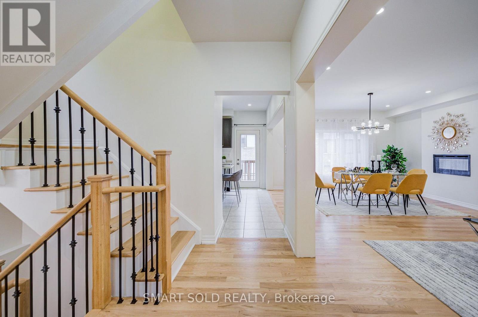 67 TANGO CRESCENT - Image 8