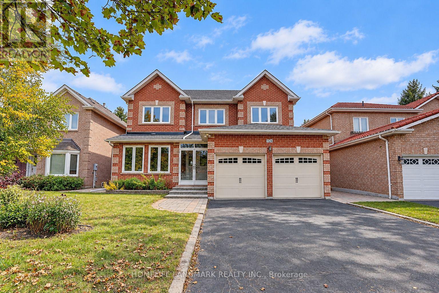 124 SHAFTSBURY AVENUE - 4