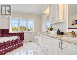 124 Shaftsbury Avenue, Richmond Hill, ON L4C0G6 Photo 31