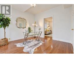 Primary Bedroom - 124 Shaftsbury Avenue, Richmond Hill, ON L4C0G6 Photo 7