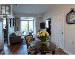 202 - 15450 Yonge Street, Aurora, ON L4G0K1 Photo 18