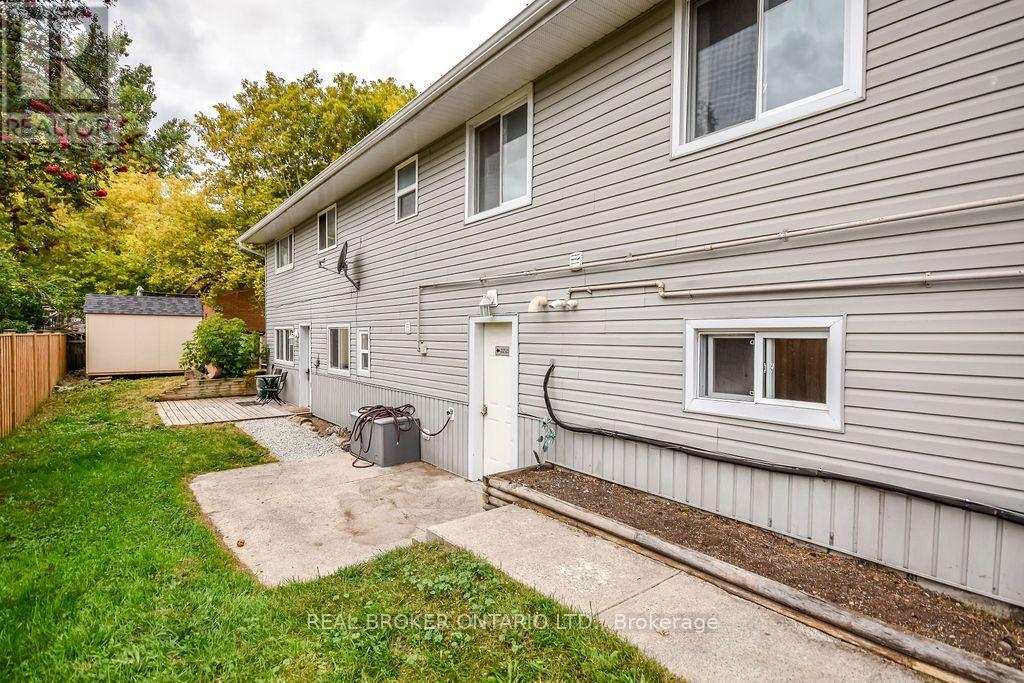 217 JOHN STREET - 3