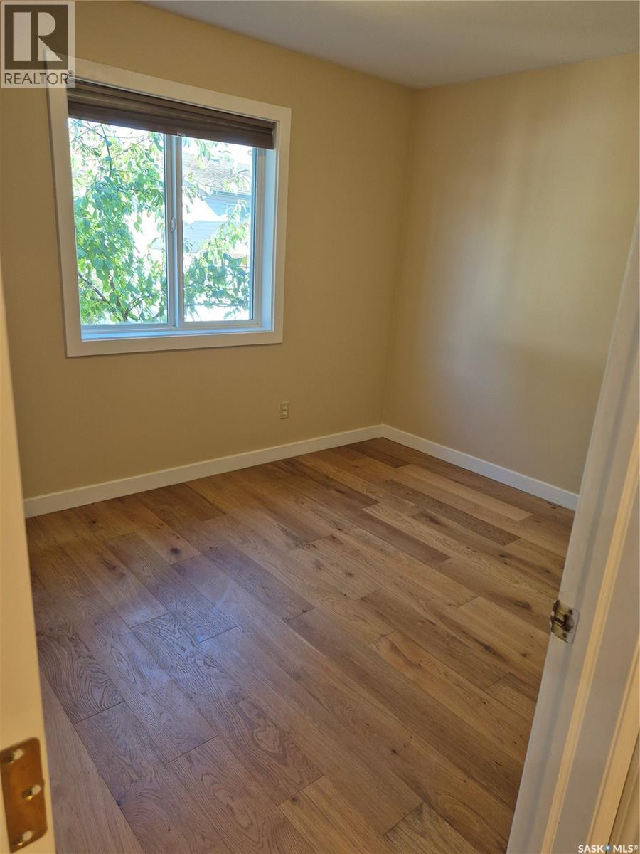 #21 143 Gropper CRESCENT - 9