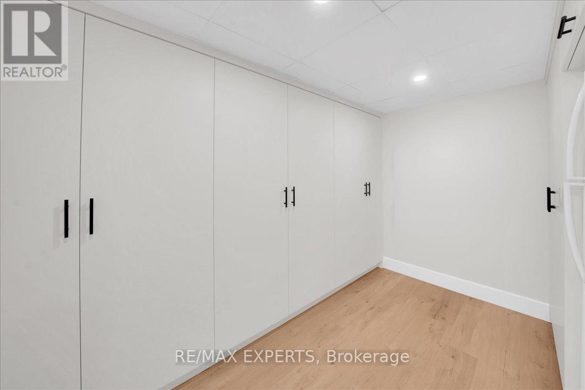 525 KING STREET E - Image 30