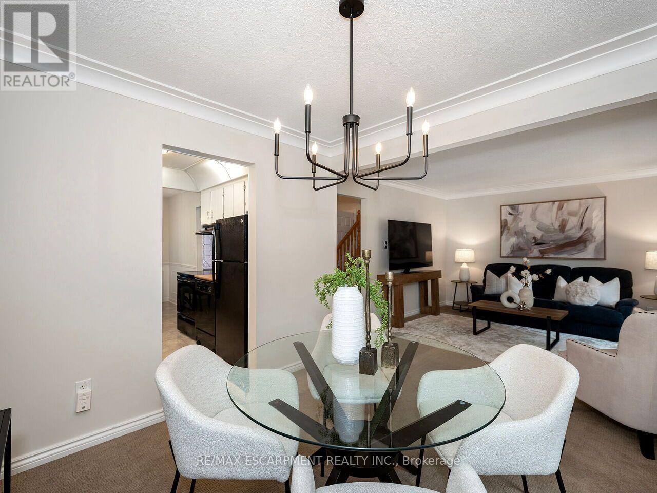 74 MAIDEN LANE - Image 14