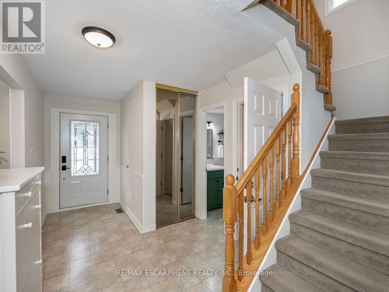 74 MAIDEN LANE - Image 18