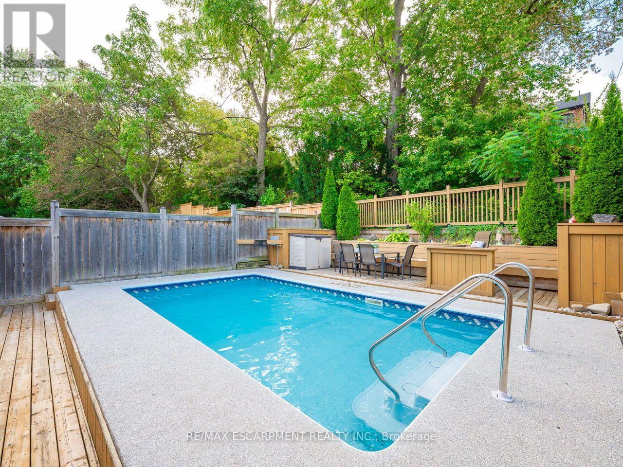 74 MAIDEN LANE - Image 40