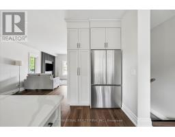 2423 Raymore Drive, Burlington, ON L7R2B4 Photo 11