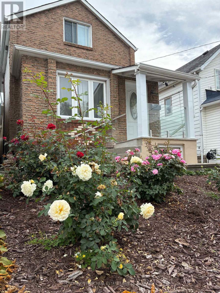 Photo of 173 Chambers Avenue