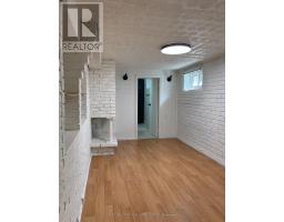 Lower - 173 Chambers Avenue, Toronto, ON M6N3M5 Photo 12
