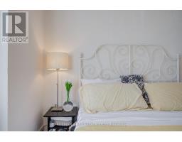 257 Bartlett Avenue, Toronto, ON M6H3G3 Photo 22