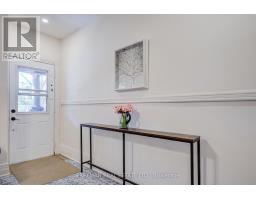 Primary Bedroom - 257 Bartlett Avenue, Toronto, ON M6H3G3 Photo 6