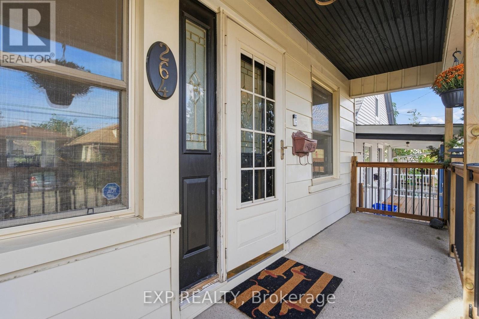 264 BRITANNIA AVENUE - 6