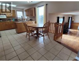 7110 99a Street, Peace River, AB T8S1B2 Photo 11