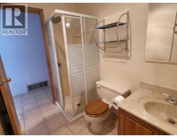 7110 99a Street, Peace River, AB T8S1B2 Photo 18