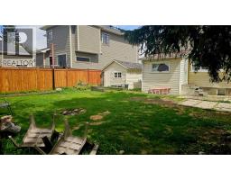 2115 10 Street NW - photo 8