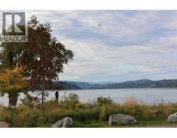 15720 Oyama Road, Lake Country, BC V4V2E1 Photo 28