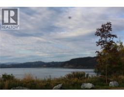 15720 Oyama Road, Lake Country, BC V4V2E1 Photo 29