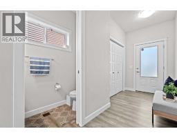 69 Carringvue Park Nw, Calgary, AB T3P1L1 Photo 10