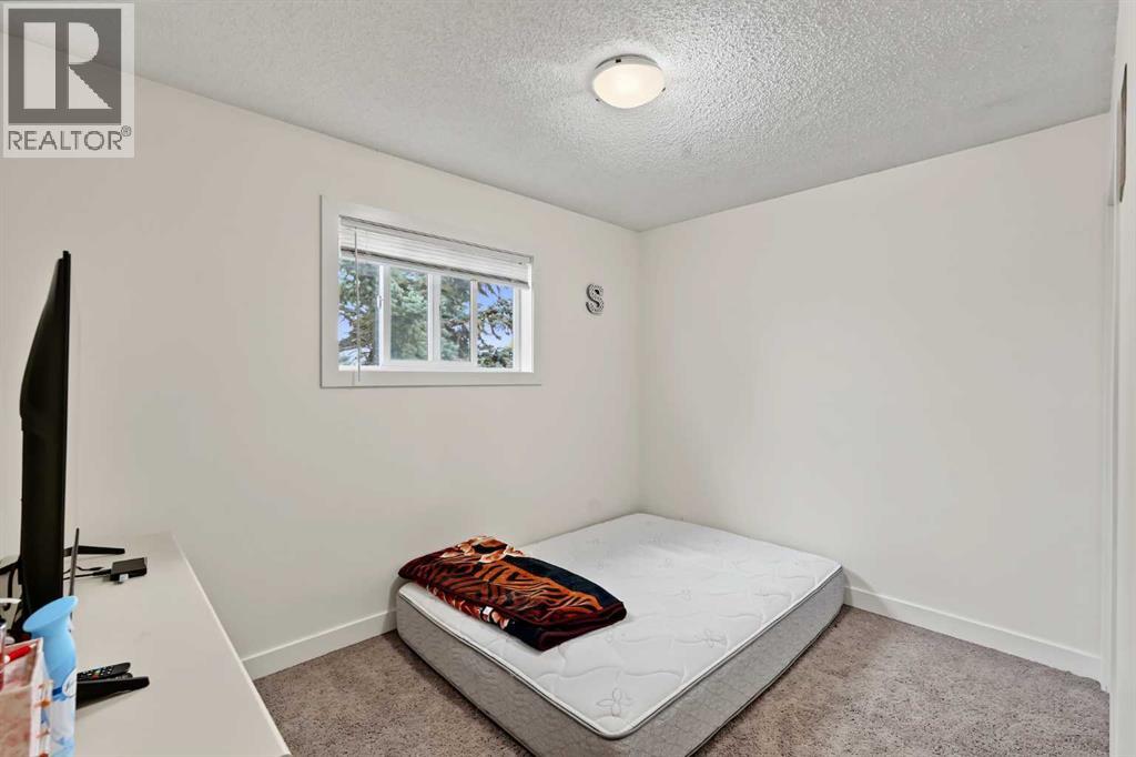 61 Falmere Way NE - Image 16
