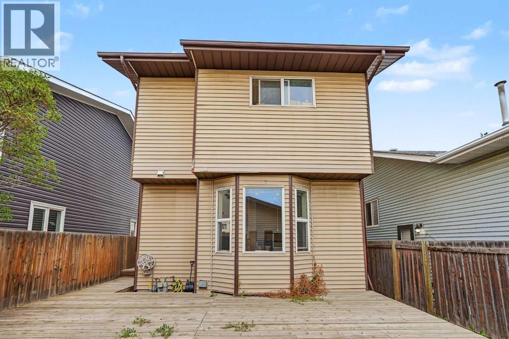 61 Falmere Way NE - 18