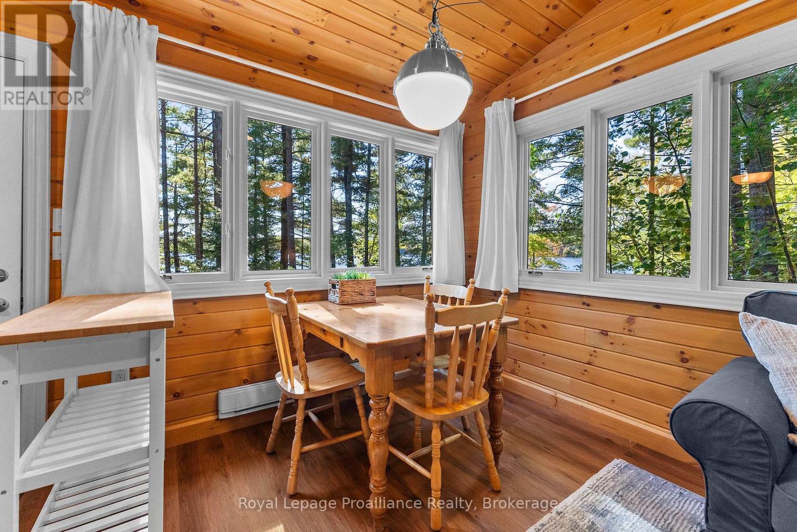 18 SWAN LANE - Image 15
