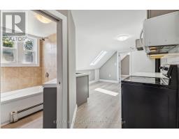 Upper - 88 Britannia Avenue, London North, ON N6H2J2 Photo 11