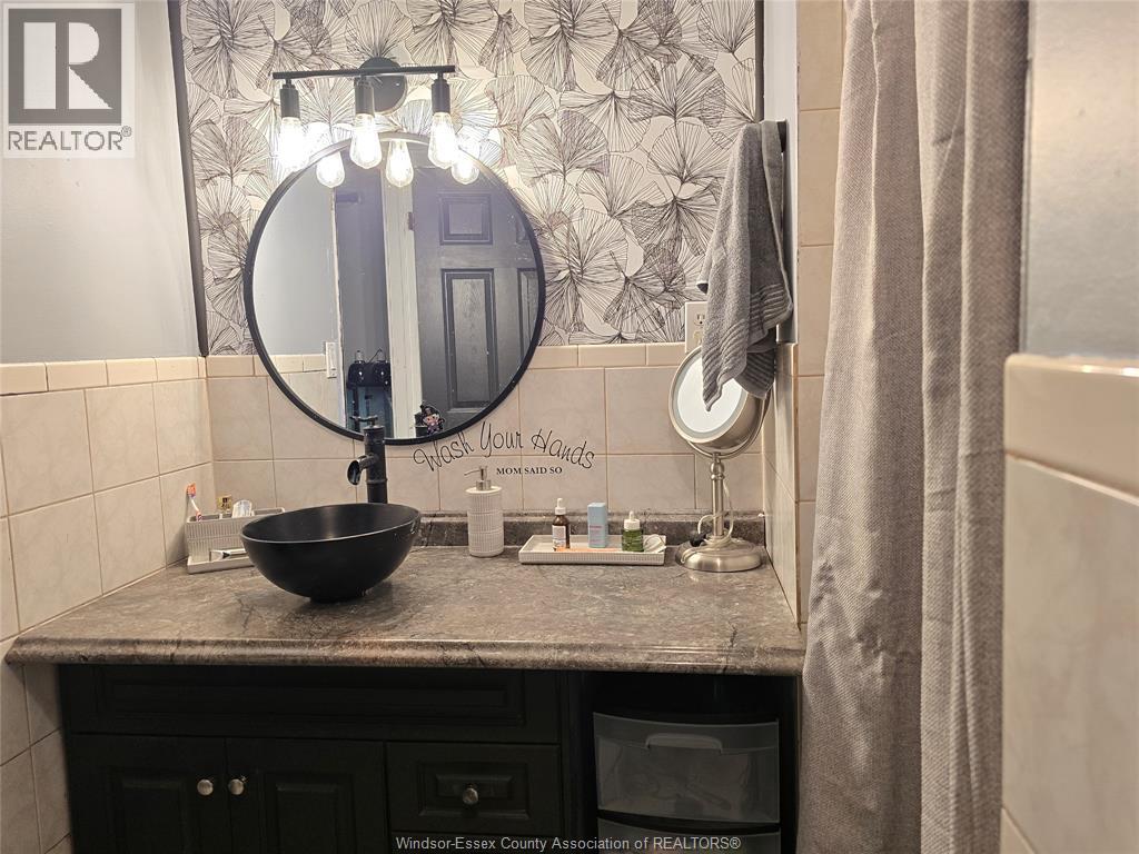 110 GREENFIELD LANE - Image 27