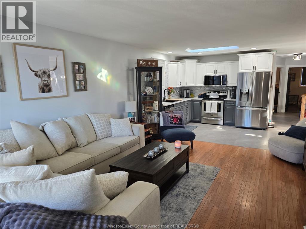 110 GREENFIELD LANE - 6