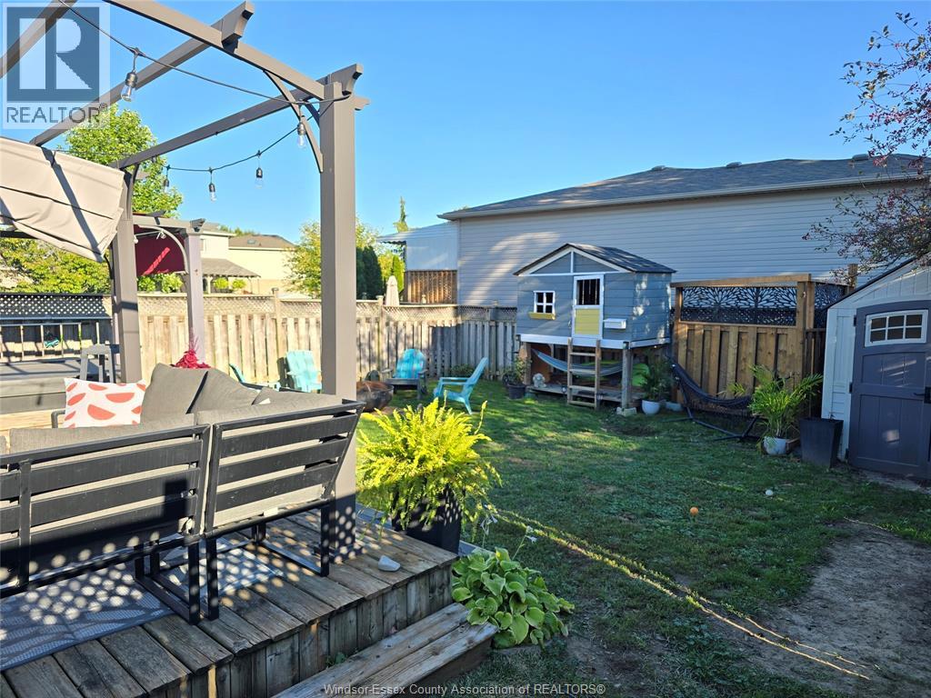 110 GREENFIELD LANE - 32