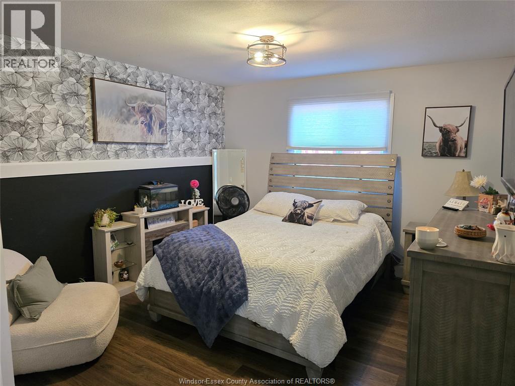 110 GREENFIELD LANE - 13