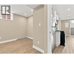 17 Eby Street S Unit# Lower, Kitchener, ON N2G3K6 Photo 9
