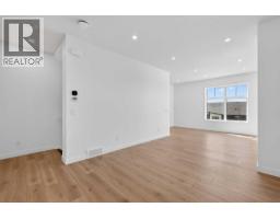 Laundry room - 619 Mahogany Road Se, Calgary, AB T3M2Z5 Photo 6