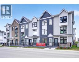 157 Mahogany Gardens SE - photo 1