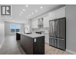 607 Mahogany Road SE - photo 3