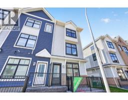 133 Mahogany Gardens SE - photo 1