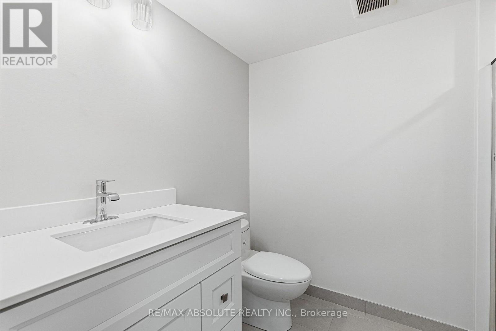 1095 KENASTON STREET - Image 28