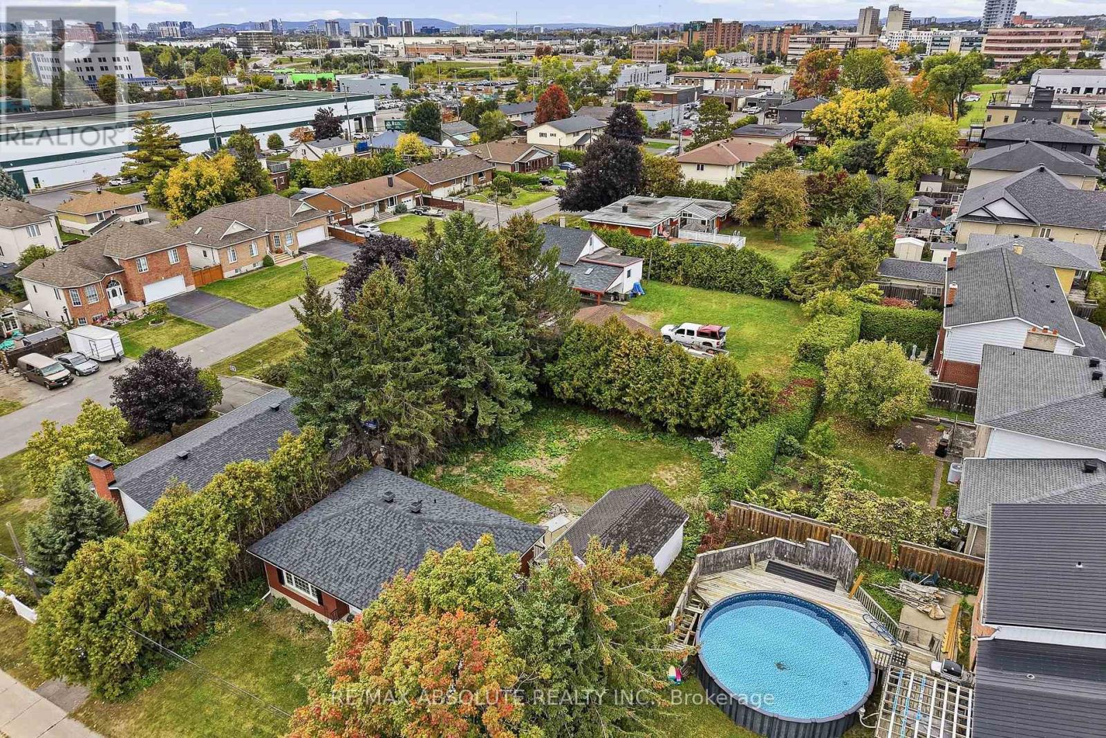 1095 KENASTON STREET - Image 35