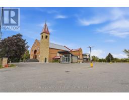 1095 Kenaston Street, Ottawa, ON K1B3P4 Photo 36