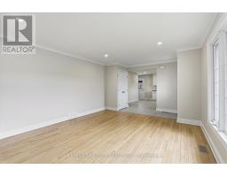 Foyer - 1095 Kenaston Street, Ottawa, ON K1B3P4 Photo 8
