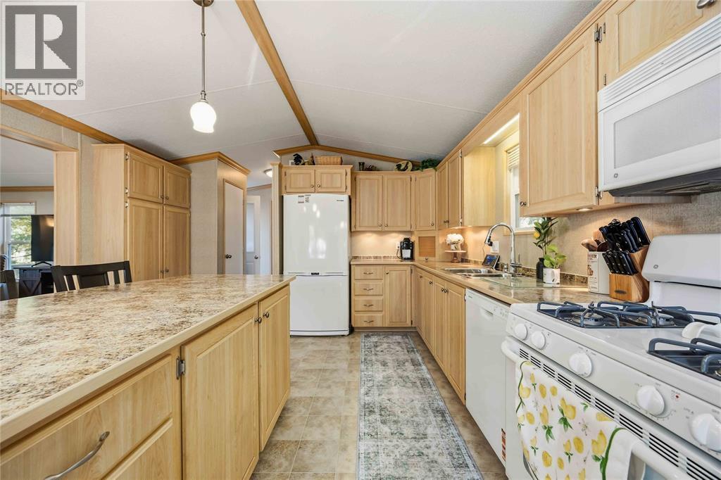 #JJ 25 9338 W IPPERWASH ROAD - 16