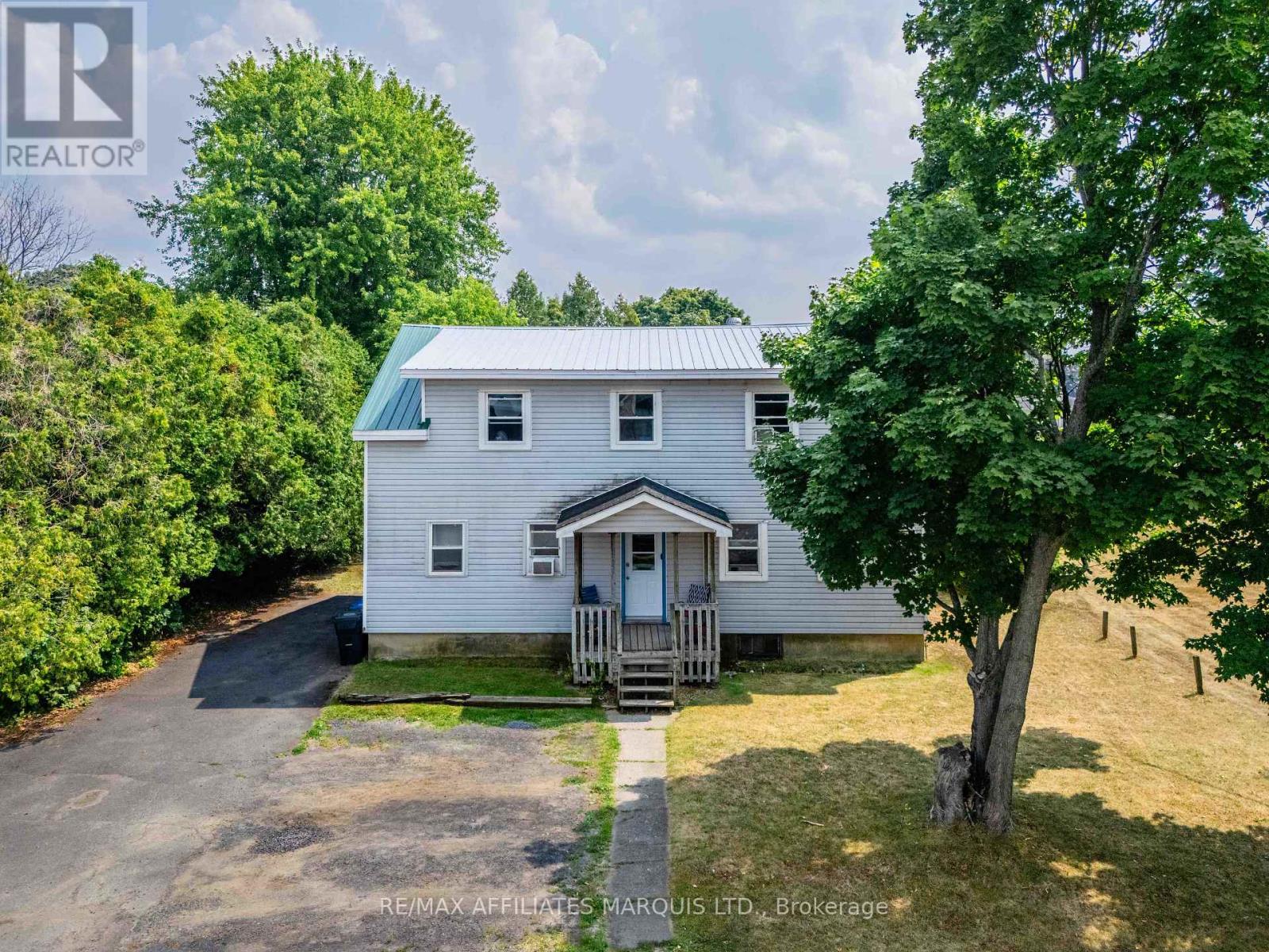 52 ELM ST INGLESIDE STREET - 10