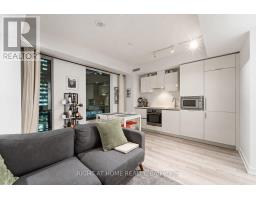803 - 238 Simcoe Street, Toronto, ON M5T0E2 Photo 8