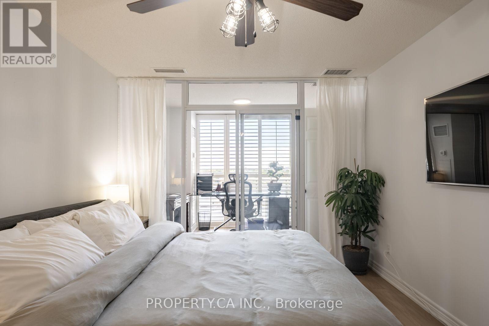 #1902 43 EGLINTON AVENUE E - Image 14